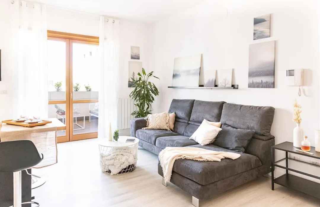 LOFT con Terrazzo - 3 min dalle Autostrade By followgreenhouserome-1